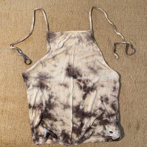 Gray/white tie dye tank top with tie neck